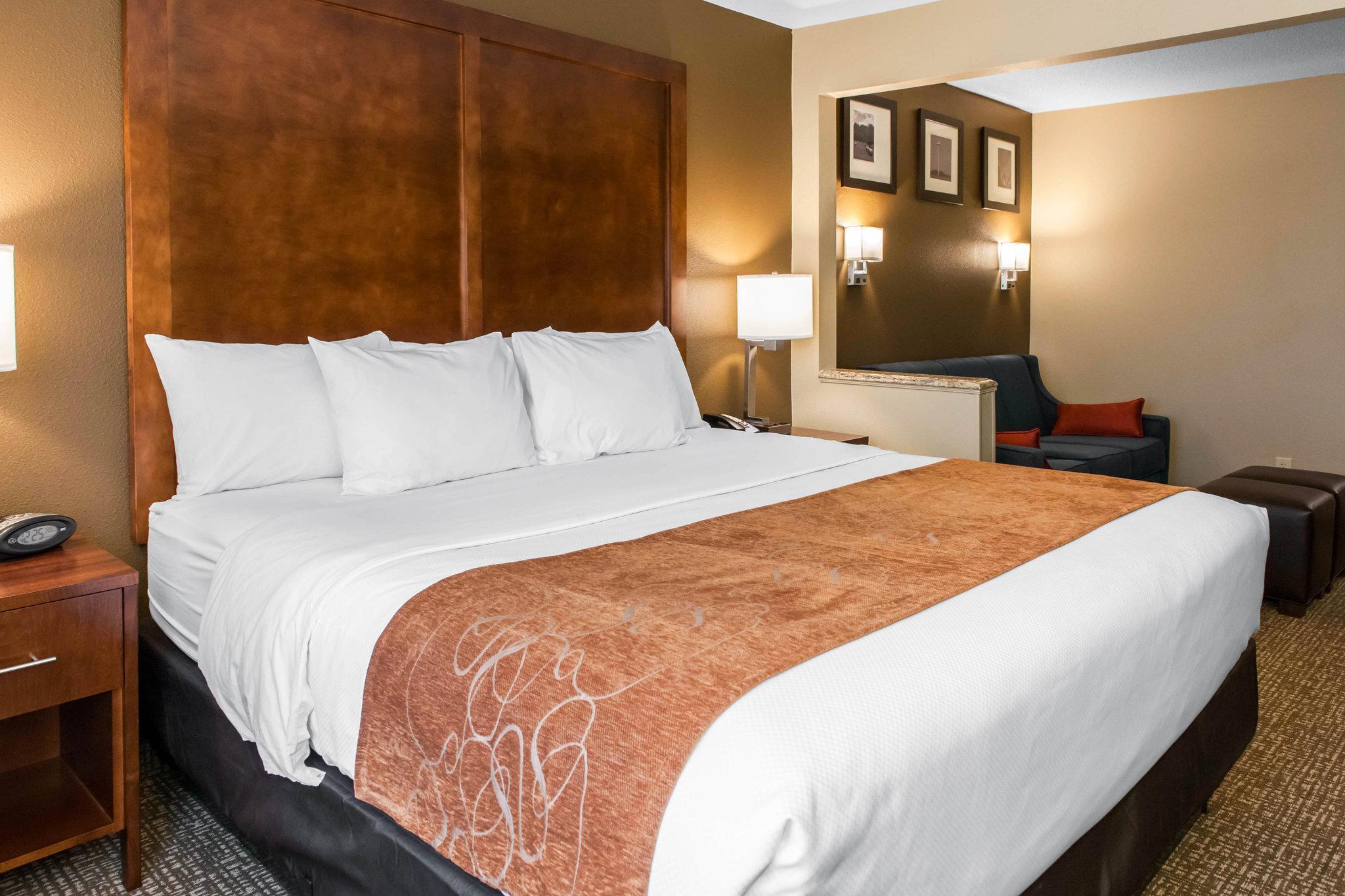 Comfort Suites Terre Haute University Area Экстерьер фото