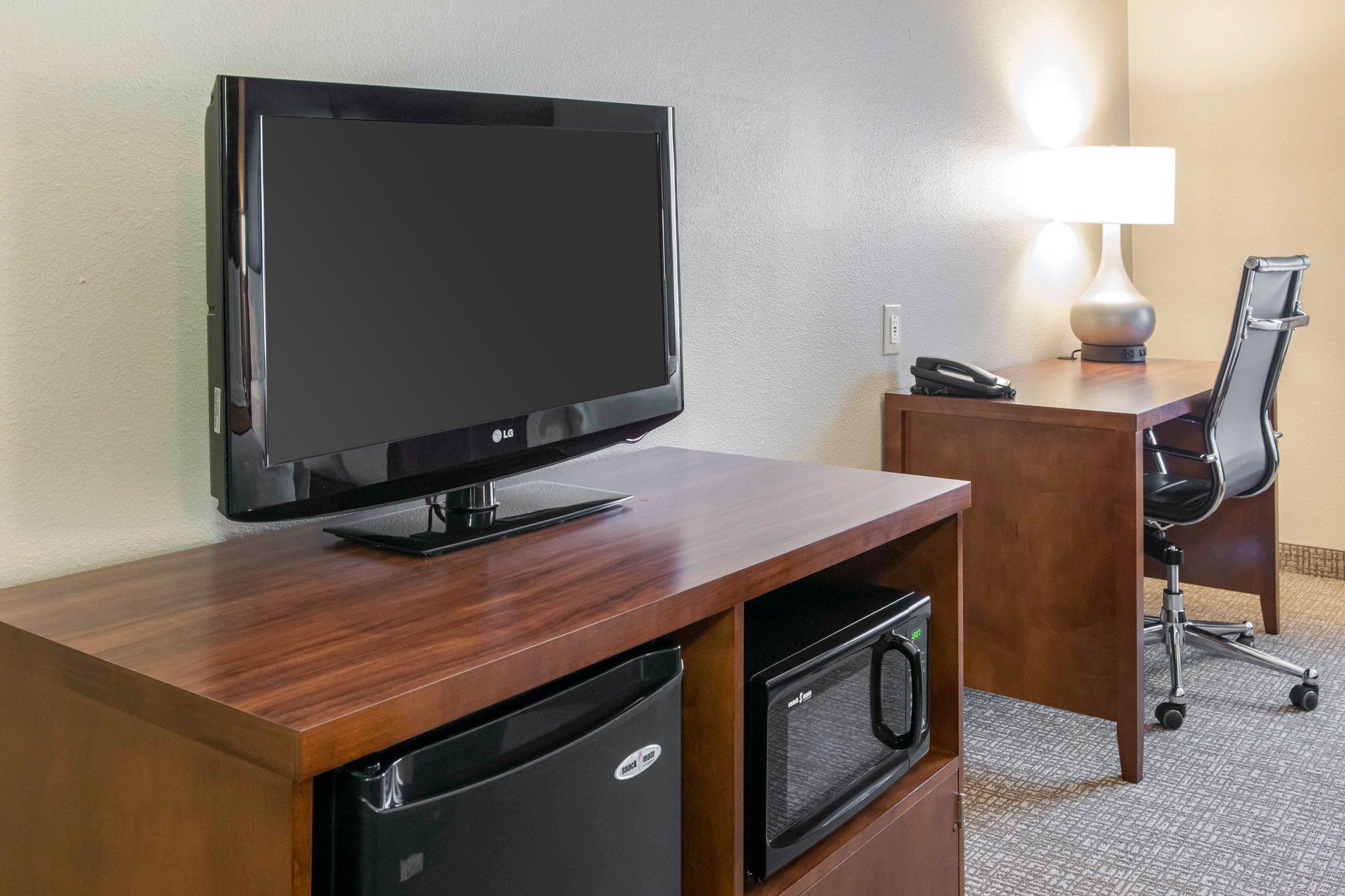 Comfort Suites Terre Haute University Area Экстерьер фото
