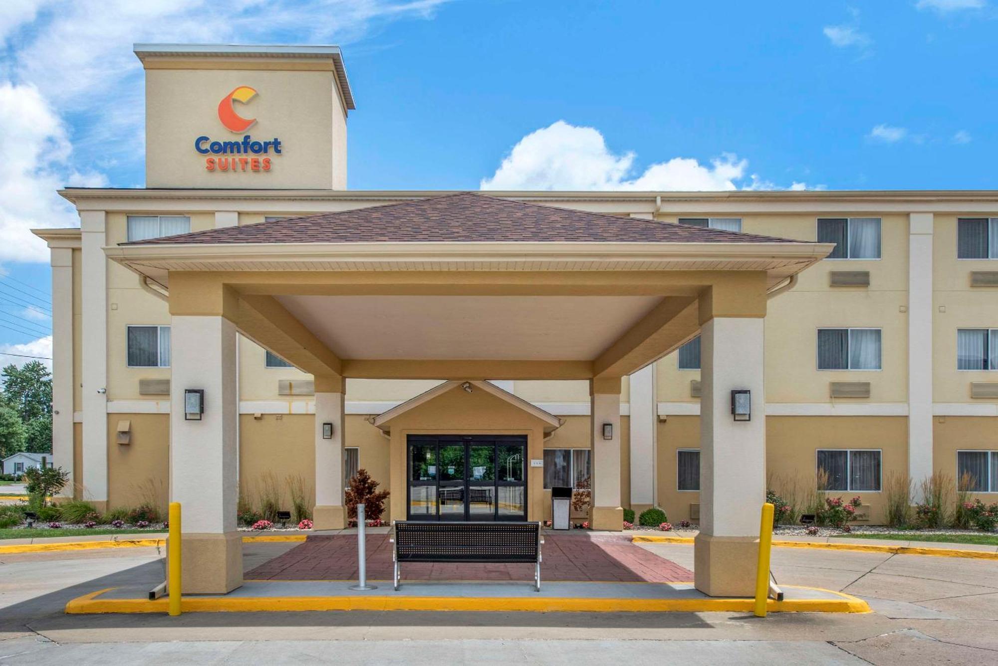 Comfort Suites Terre Haute University Area Экстерьер фото