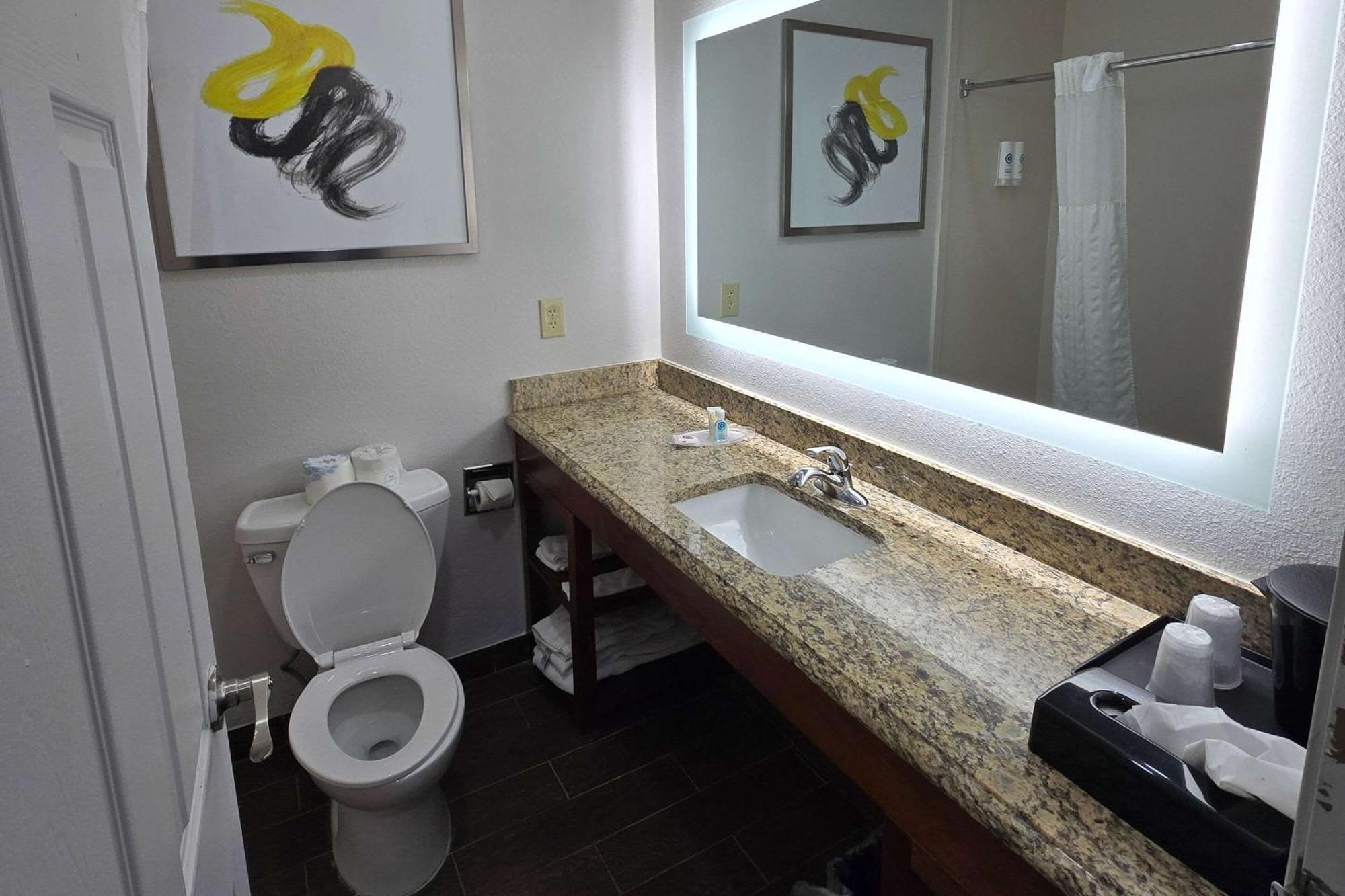 Comfort Suites Terre Haute University Area Экстерьер фото