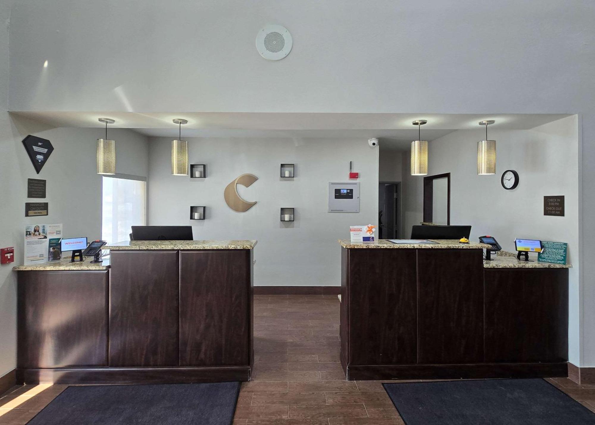 Comfort Suites Terre Haute University Area Экстерьер фото